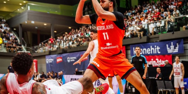 乐鱼中国官方网-差点意思！前森林狼内线新星在欧洲赛场的表现有些挣扎？