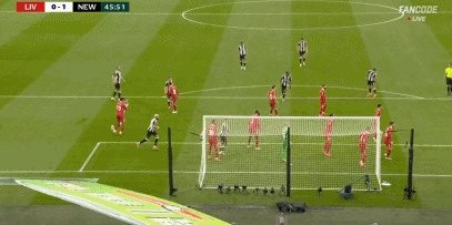 乐鱼最新网站-【联赛杯】基耶萨补时进球难救利物浦 纽卡2比1夺冠