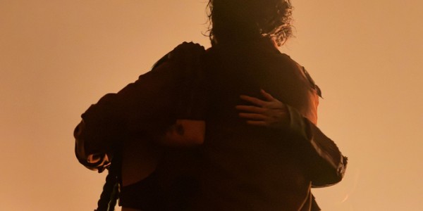 乐鱼中国官方网-浸入式音乐秀双城之战精彩返图曝光|英雄联盟：双城之战|线下活动_新浪娱乐_新浪新闻