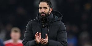 阿莫林：我们错失了很多机会 我们必须审视阵容再看看转会市场