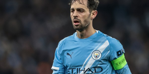 Leyu 体育网站-英媒：B席受到巴黎关注，斯通斯预计也将于今夏离开曼城